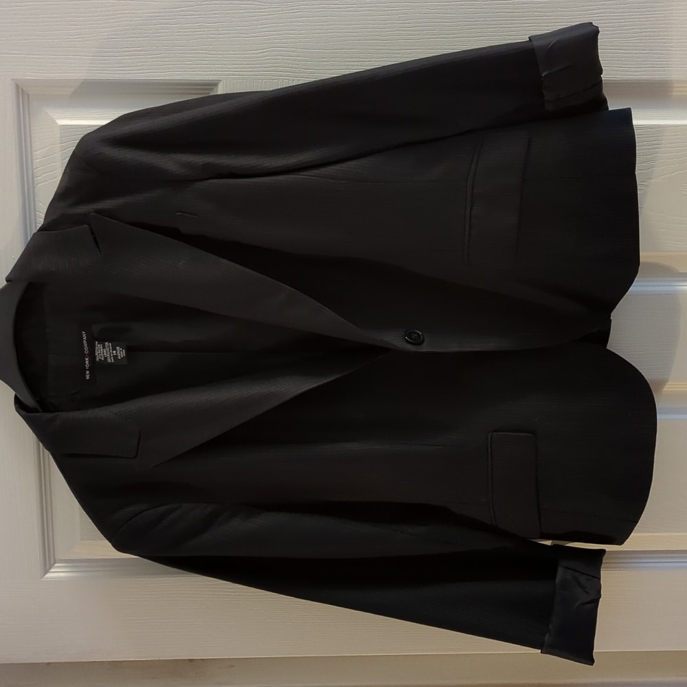 Barely Worn New York & Co Navy Pinstriped Blazer